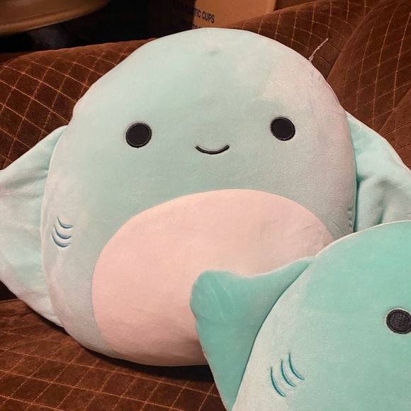 Squishmallow Maggie bundle - Picture 5 of 5